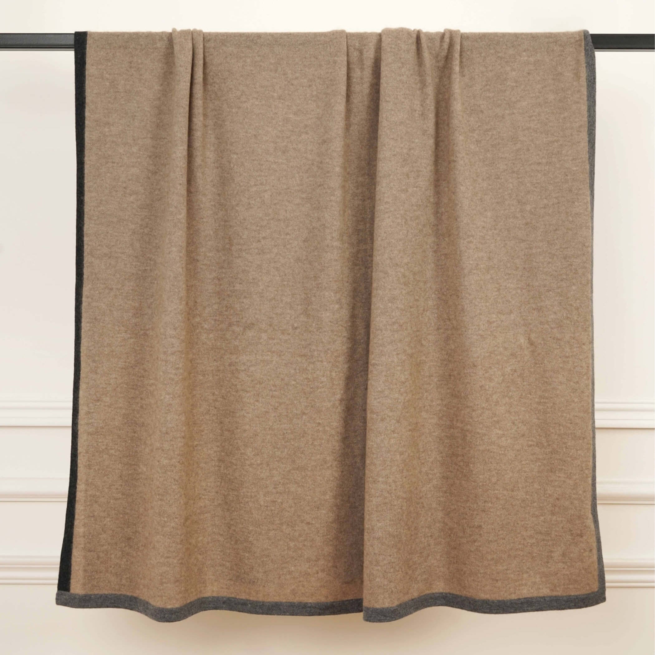 Light Khuree Cashmere Throw